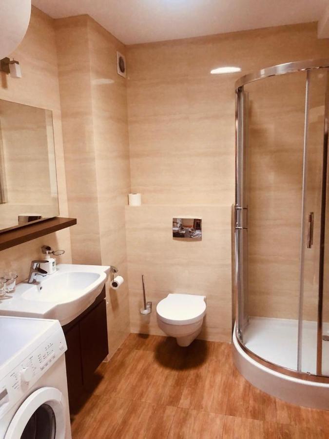 Apartament W Bursztynowych Komnatach Дарлово Екстер'єр фото